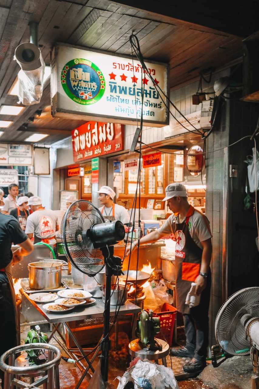 nom:me | Understanding the Essence of Iftar, with Chef Naved Nasir of Khadak