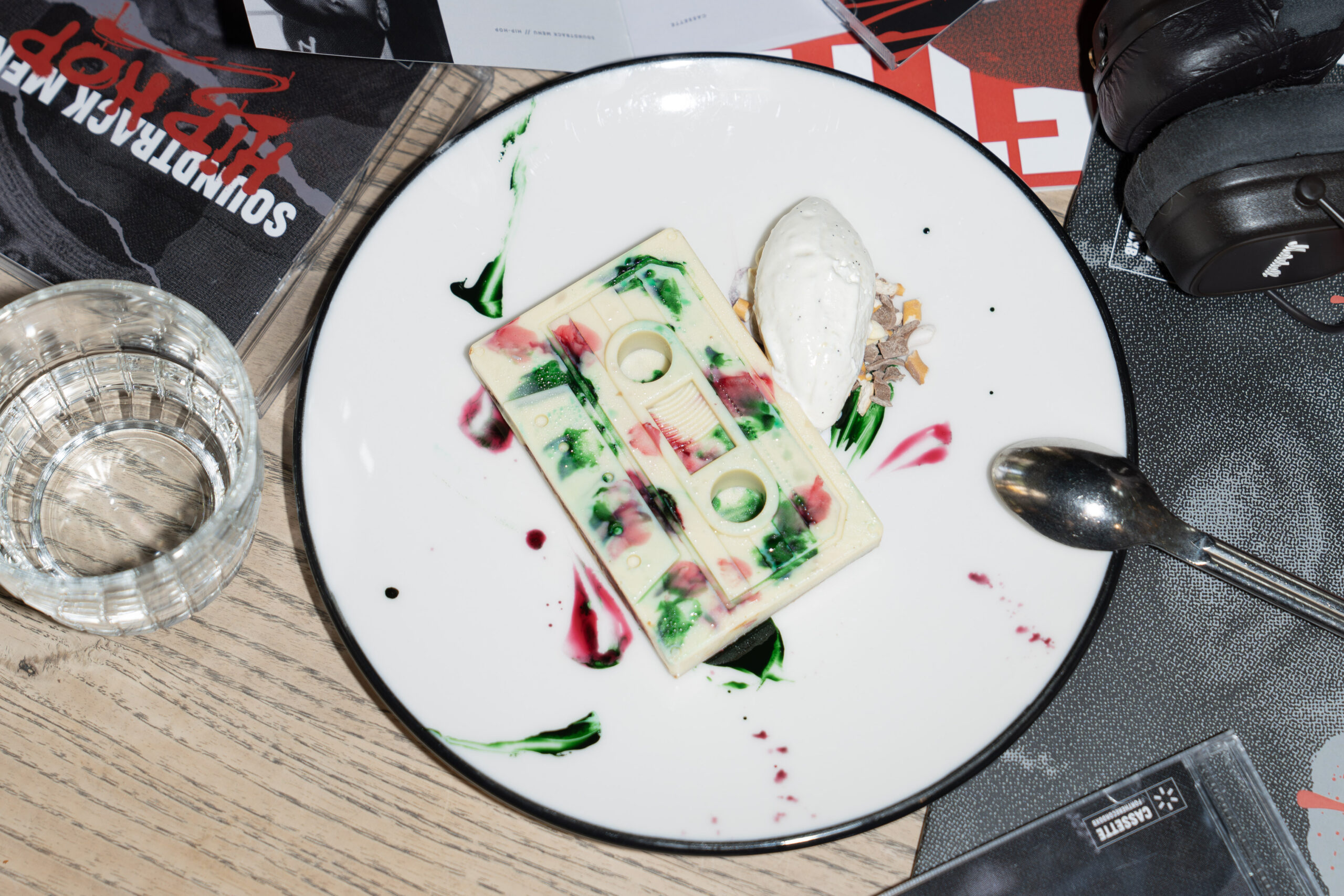nom:me | CASSETTE is Turning Music Into a Dining Experience nom:me | CASSETTE is Turning Music Into a Dining Experience