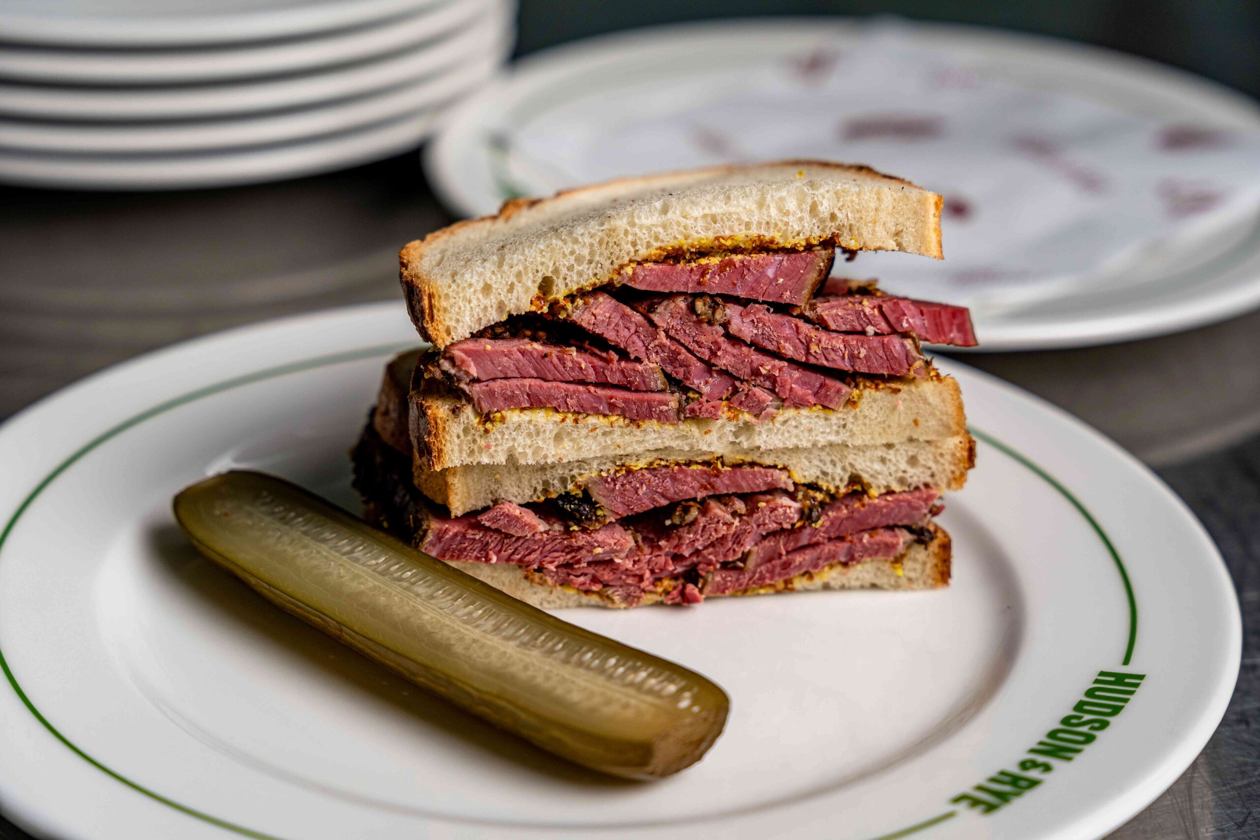 nom:me | Hudson & Rye: New York’s Iconic Deli Culture Comes to DIFC