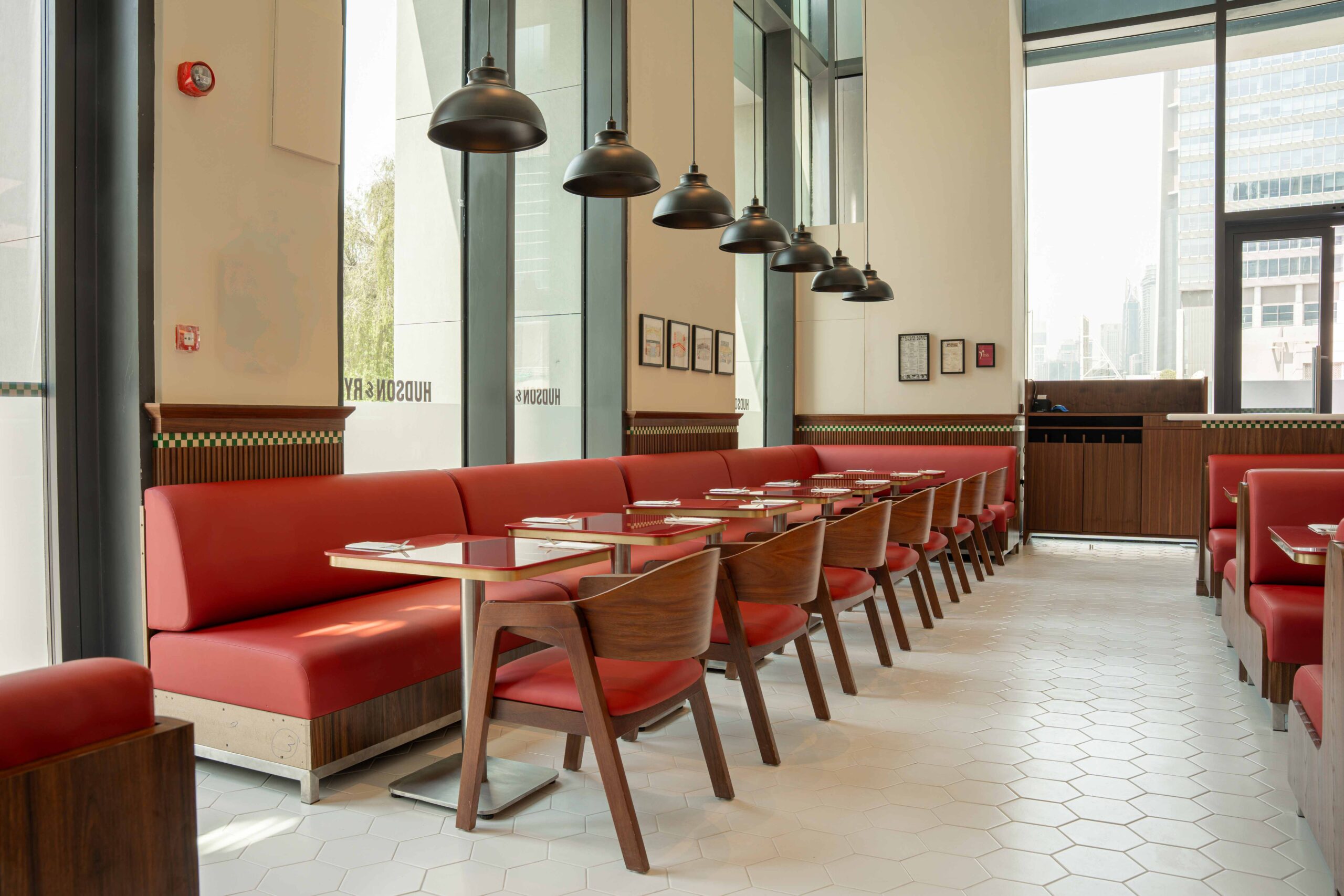 nom:me | Hudson & Rye: New York’s Iconic Deli Culture Comes to DIFC