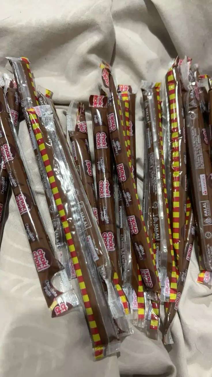 nom:me | 14 Nostalgic Snacks Every UAE Kid Still Loves