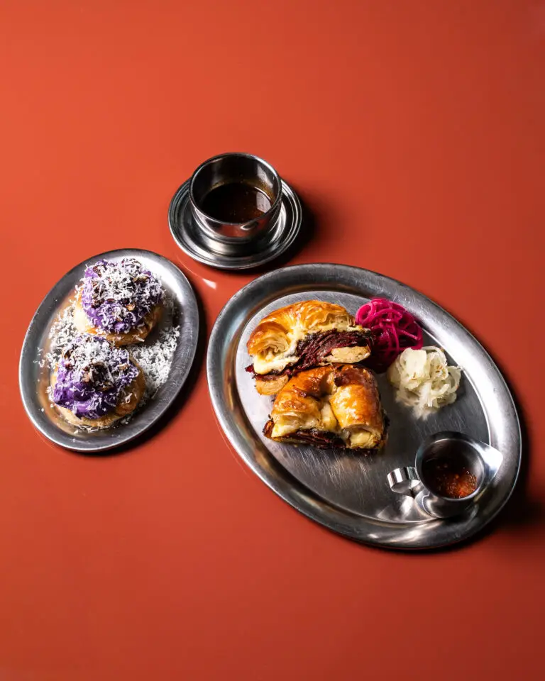 nom:me | A Little Chicago and Ube: The New Pies at piehaus