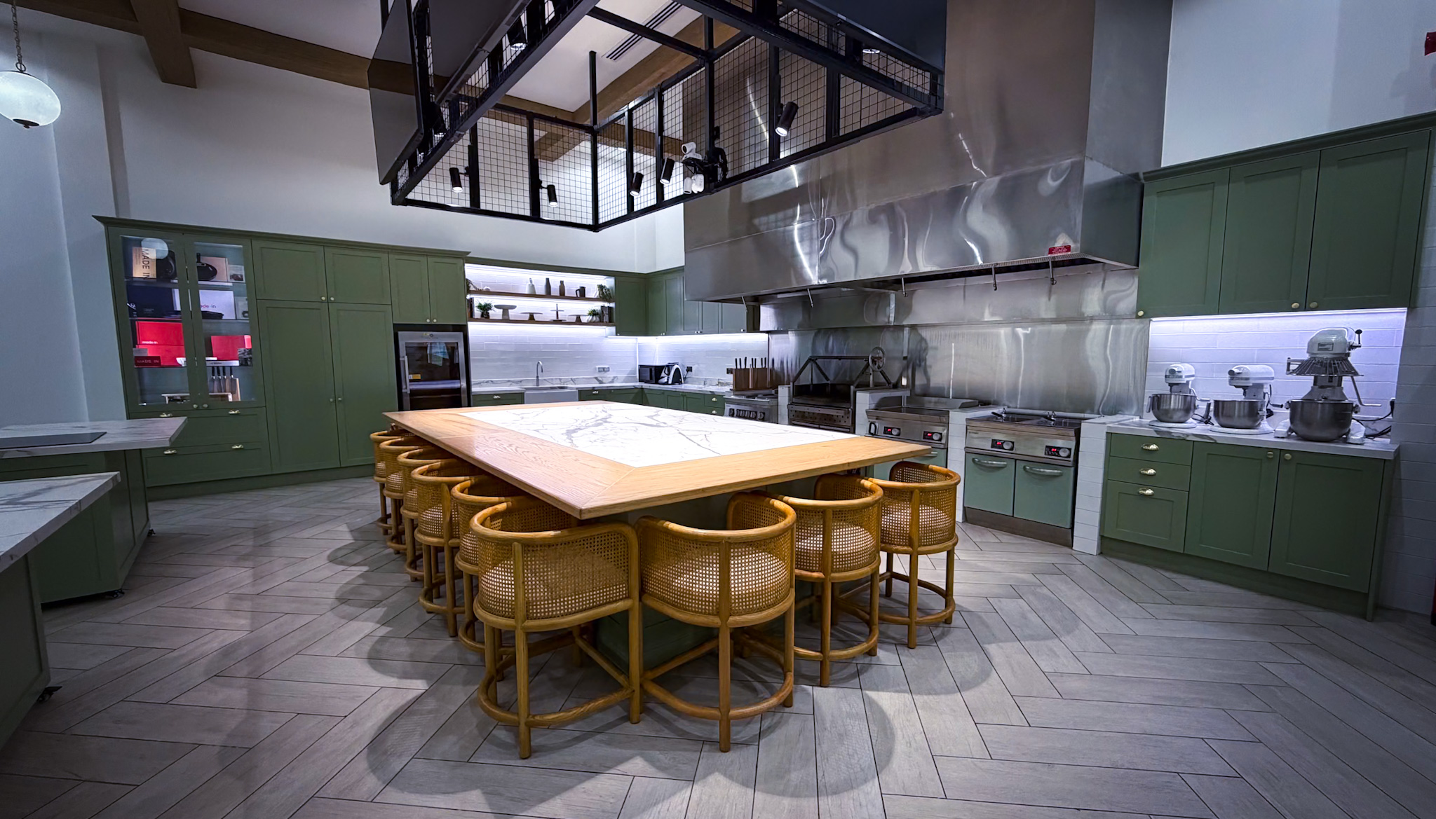 nom:me | Chef James Knight-Paccheco to Open Cookery School in Dubai nom:me | Chef James Knight-Paccheco to Open Cookery School in Dubai
